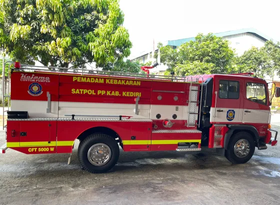 FIRE TRUCK FT 5.000 W DOUBLE CABIN  4 ~blog/2022/8/22/whatsapp_image_2022_04_13_at_9_04_35_am