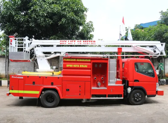 FIRE TRUCK SKYLIFT FIRE TRUCK  3 ~blog/2023/12/7/whatsapp_image_2021_07_26_at_16_12_30_2_f4a5b_2856_678