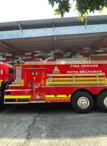 FIRE TRUCK 10000 W 